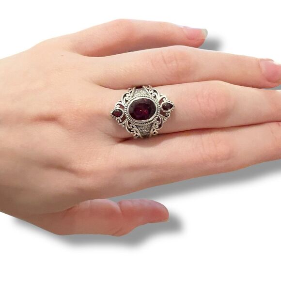 Natural Garnet 3-Stone Sterling Silver Artisan Ornate Statement Ring Size 8 - Picture 4 of 12